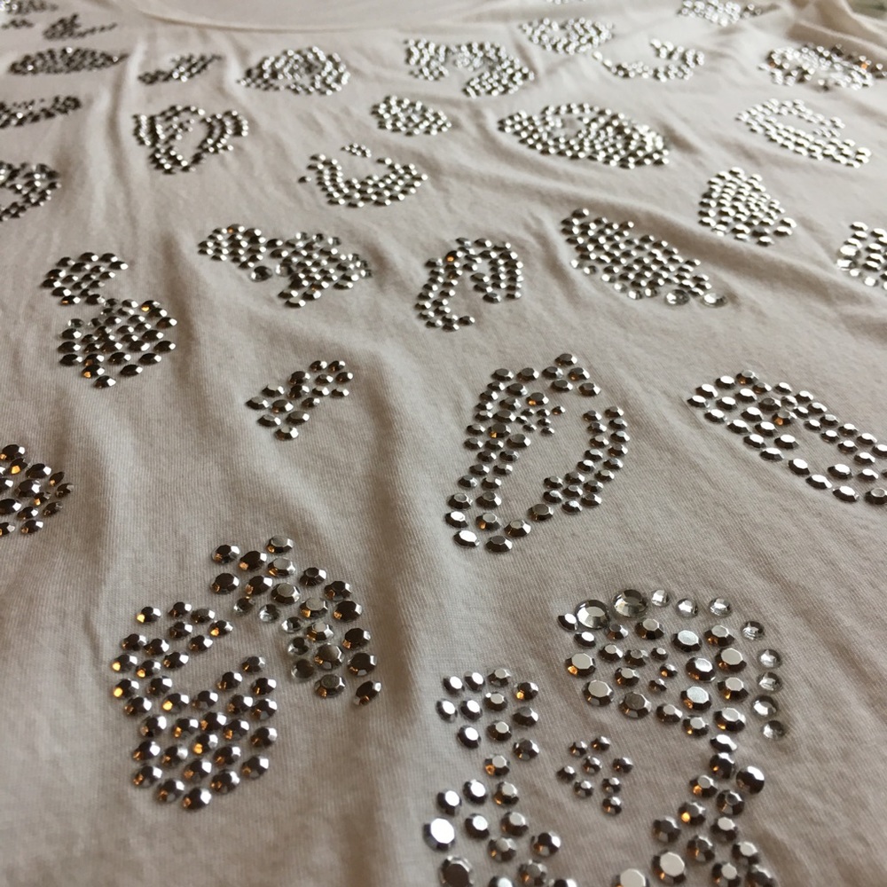 Express White Tee with Leopard Rhinestone Details - Picture 4 of 5